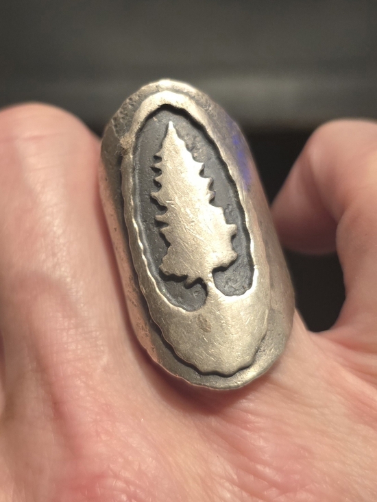 The Noisy Plume Jewelry - The Noisy Plume Sterling Silver Pine Tree Accent Statement Ring - Silver